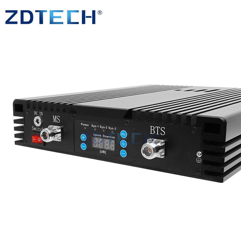 factory price customized frequency band 900/1800/2100MHz-30dBm Tri-Band analog repeater line amplifier booster